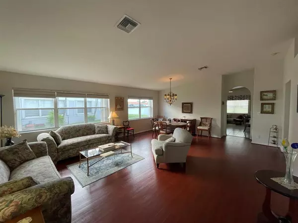 Delray Beach, FL 33446,8045 Clear Shores Cir