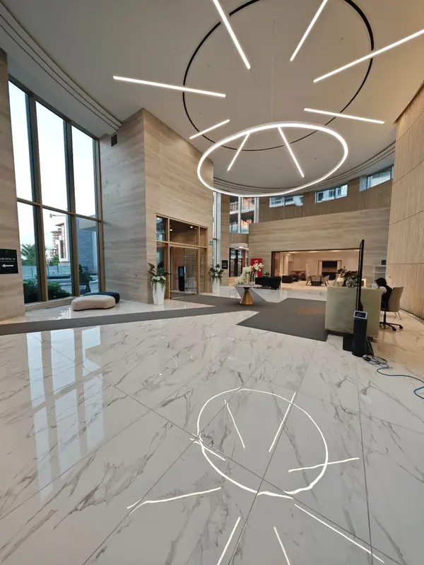 Toronto C15, ON M2K 0J1,25 McMahon DR #708