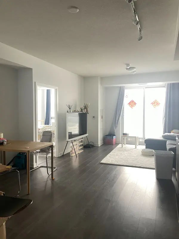 Toronto C15, ON M2J 0H4,38 Forest Manor RD #1502