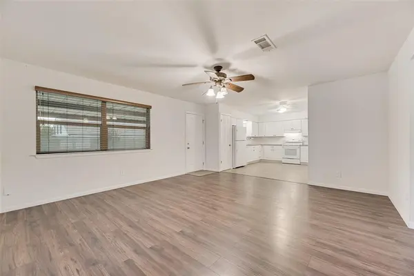 Hurst, TX 76053,1017 Calcutta Street