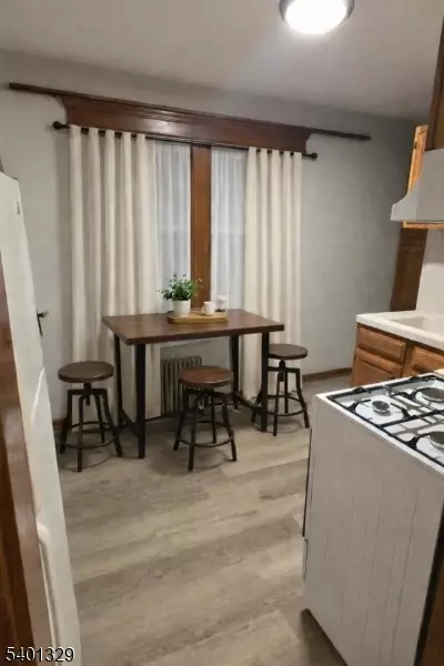 143 Parmelee Ave #2, Hawthorne Boro, NJ 07506