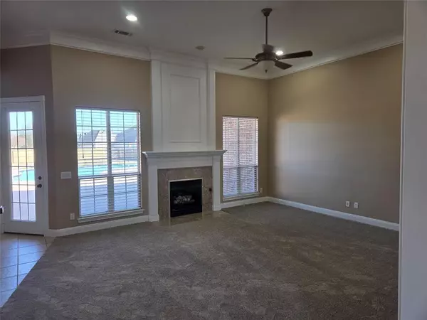 Paris, TX 75462,3940 47th Street NE