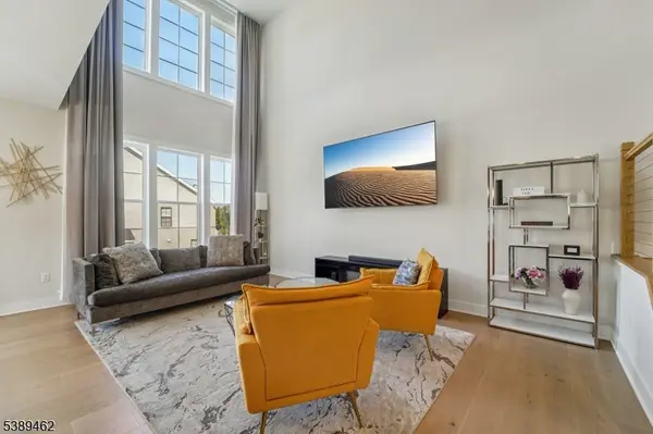 2 Lawrence Ln, Denville Twp., NJ 07834