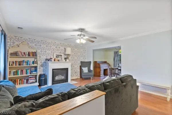 Glen Gardner Boro, NJ 08826,11 Carol Ct