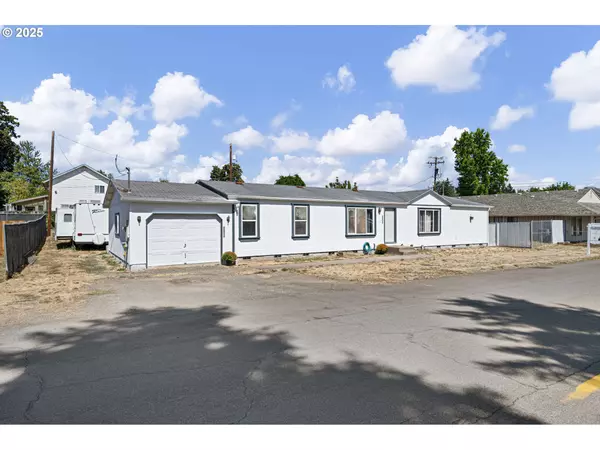 Veneta, OR 97487,25017 DUNHAM AVE