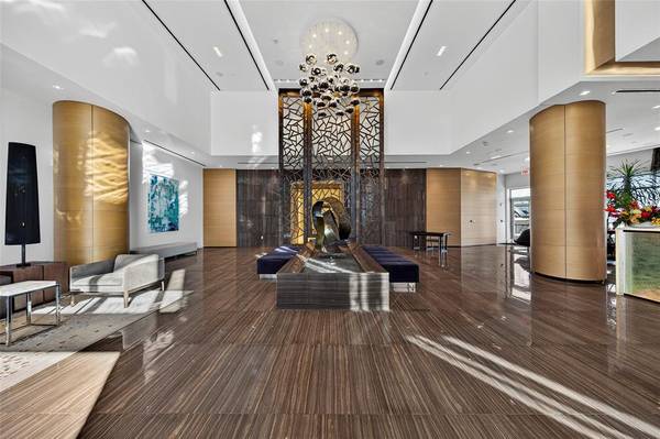 17301 Biscayne Blvd #506, Aventura, FL 33160