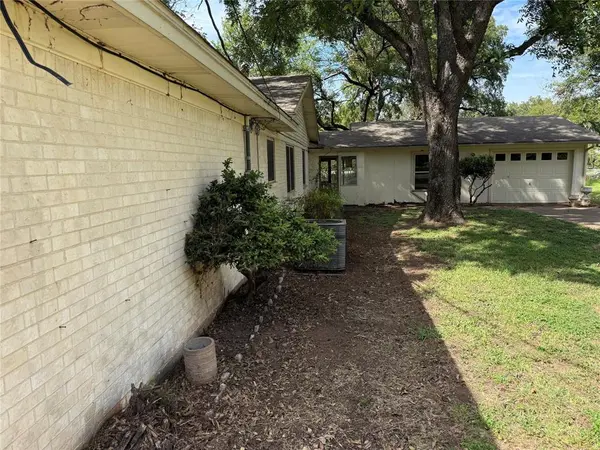 Granbury, TX 76049,311 Casas Del Sur Street