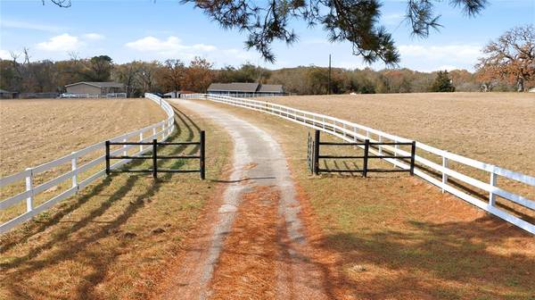 Athens, TX 75752,12637 SH 19 N