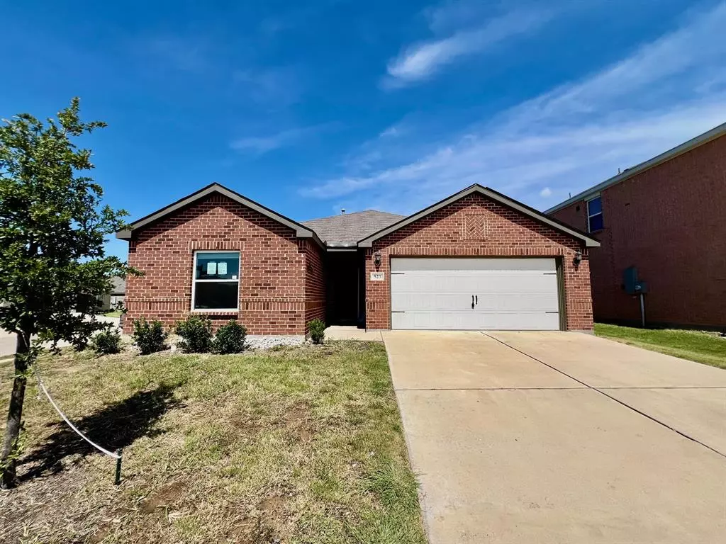 Venus, TX 76084,523 Bennie Leonard