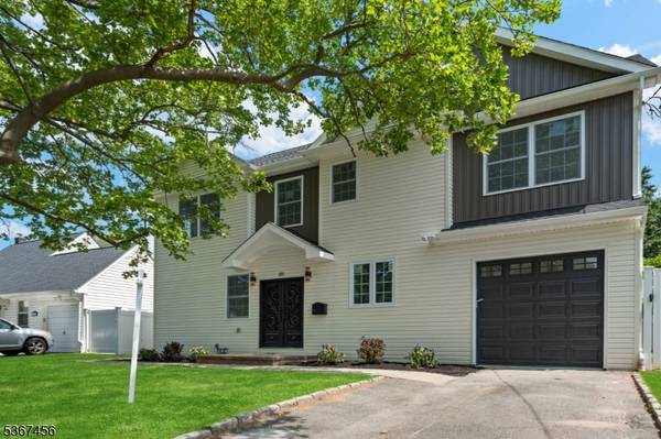 331 West Ln, Clark Twp., NJ 07066