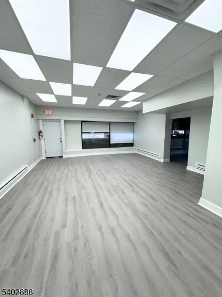 West New York Town, NJ 07093,5902 Madison St