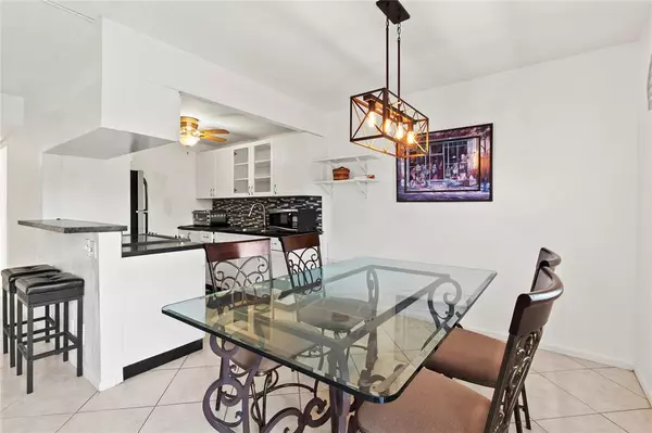 Deerfield Beach, FL 33442,2106 Newport U #2106