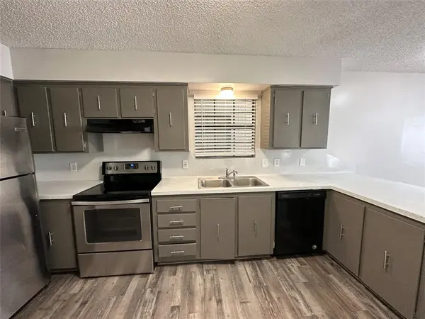 Longview, TX 75601,2006 Jane Street #F