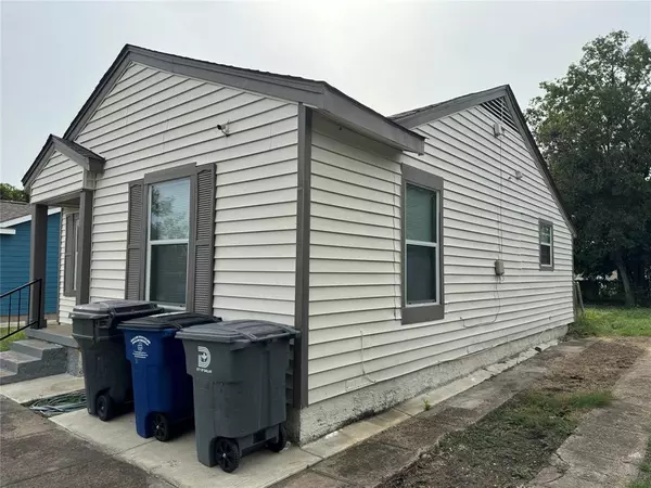 Dallas, TX 75216,2016 Deer Path Drive