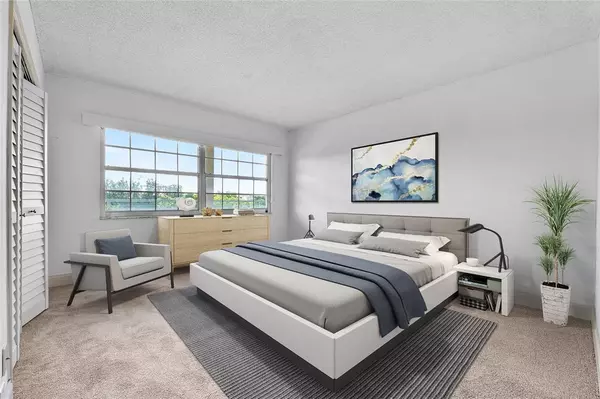 535 Oaks Dr #508, Pompano Beach, FL 33069