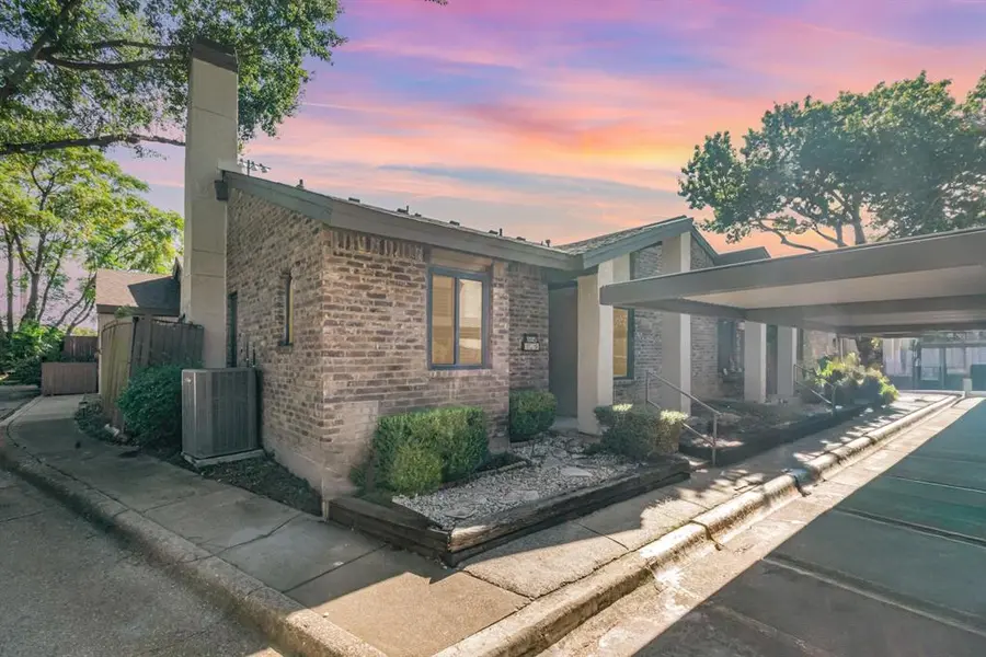 821 Dublin Drive #129, Richardson, TX 75080