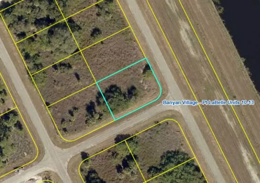 Banyan Village, FL 33935,1118 Silverfish Dr