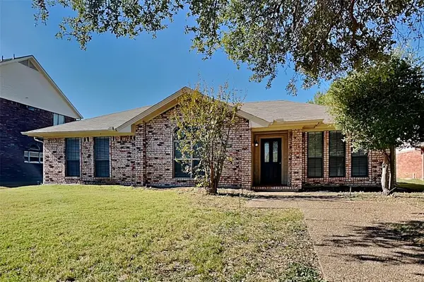 6917 Wickliff Trail, Plano, TX 75023