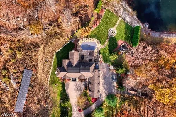 Sparta Twp., NJ 07871,305 Green Rd