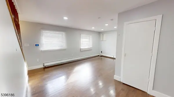 Harrison Town, NJ 07029,115 Grant Ave