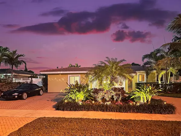 Pompano Beach, FL 33060,280 SE 3rd Ave