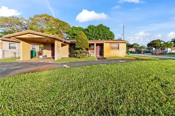 Lauderhill, FL 33311,820 NW 38th Ave