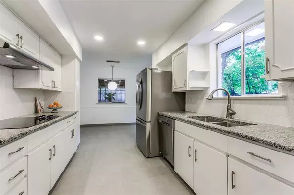 Dallas, TX 75228,2718 Running Brook Lane