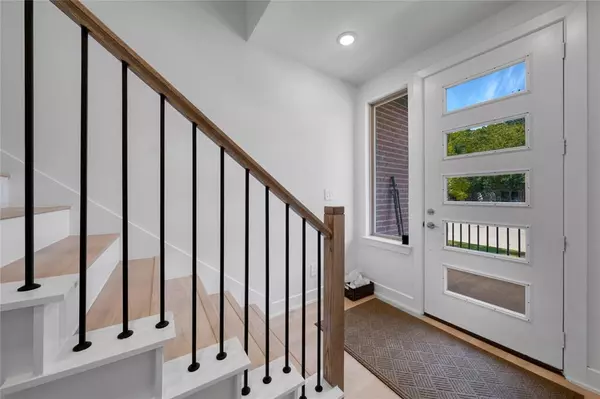 Farmers Branch, TX 75234,13351 Goodland Street #206