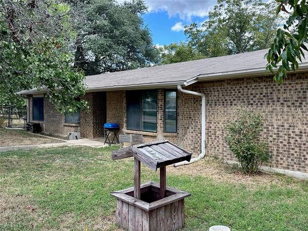 102 James Boulevard, Early, TX 76802