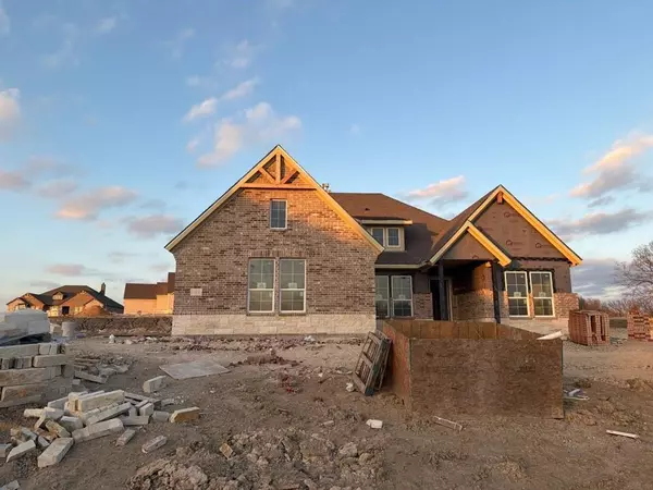 Van Alstyne, TX 75495,906 Perrin Lane