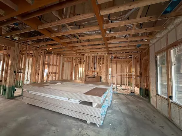 Van Alstyne, TX 75495,906 Perrin Lane