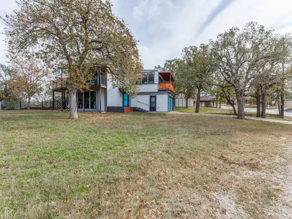 Runaway Bay, TX 76426,237 Runaway Bay Drive