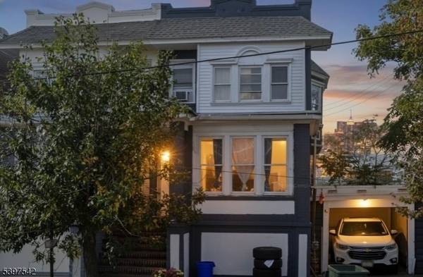 128 N Hartford Ave, Atlantic City, NJ 08401