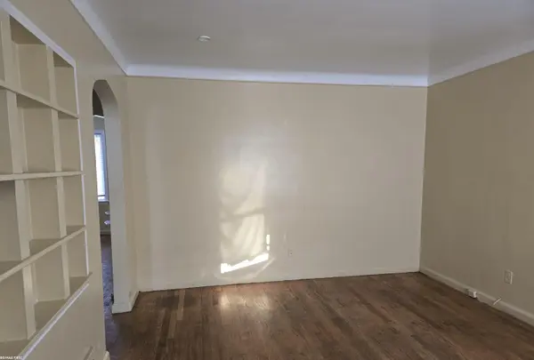 Detroit, MI 48221,20144 Stoepel ST