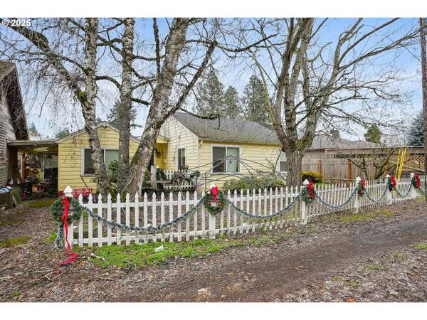 Salem, OR 97305,4563 HAZELGREEN RD NE