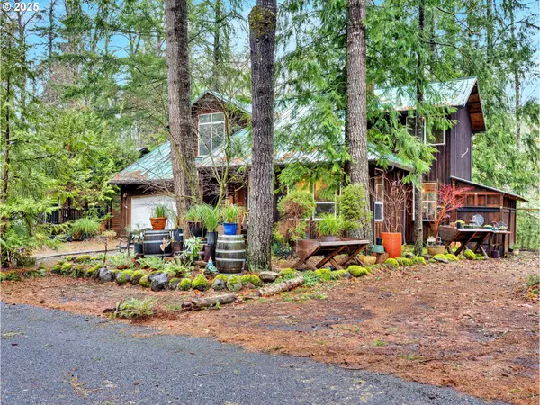 Rhododendron, OR 97049,64711 E SANDY RIVER LN