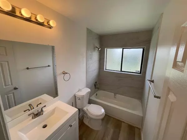 Coral Springs, FL 33065,11372 ROYAL PALM BLVD #11372