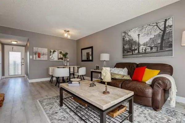 Sunrise, FL 33322,9181 Sunrise Lakes Blvd #306