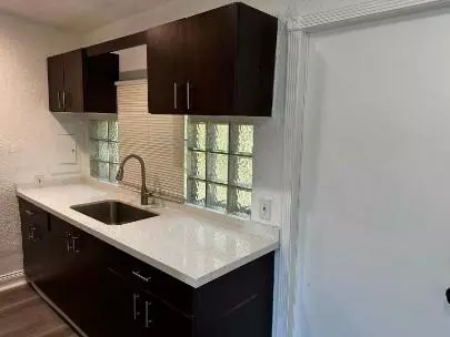 Lauderhill, FL 33311,Address not disclosed