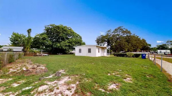 Miami Gardens, FL 33054,16320 NW 19th Ct