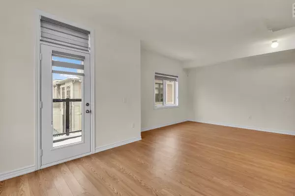 Brampton, ON L6P 0N5,10 Halliford PL #(G 32) 312