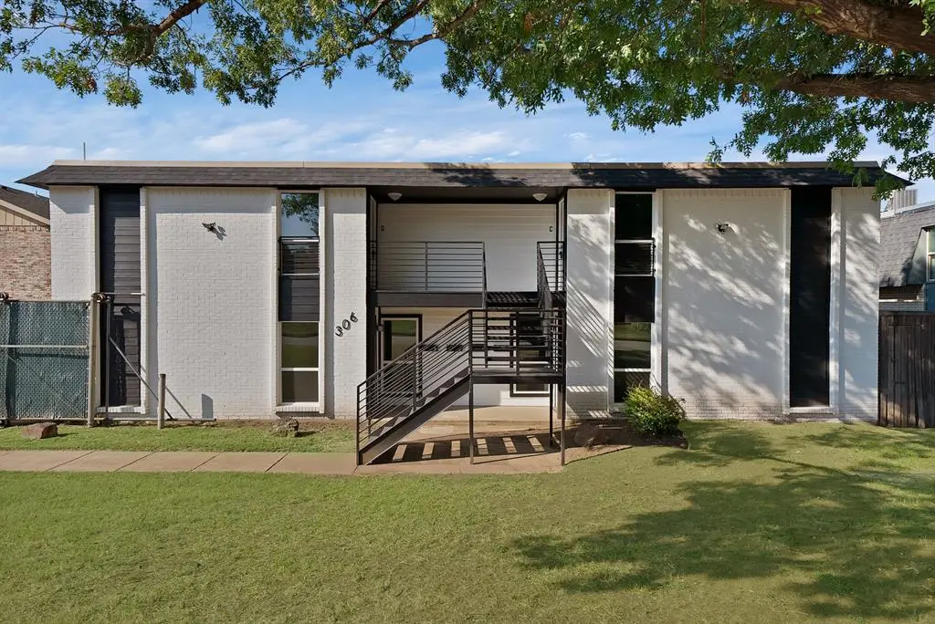 Grand Prairie, TX 75051,306 Renfro Street