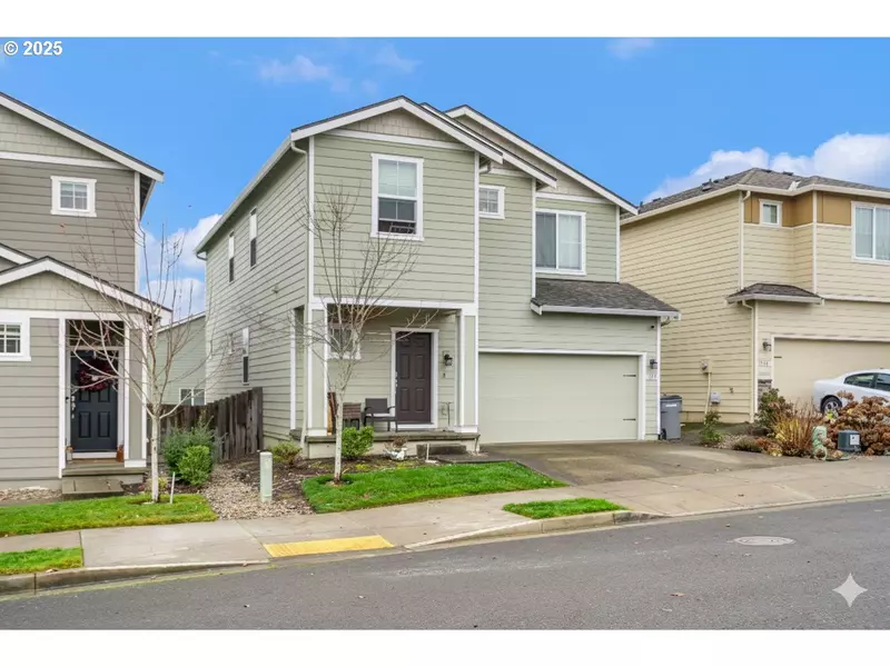 1300 W 15TH AVE, La Center, WA 98629