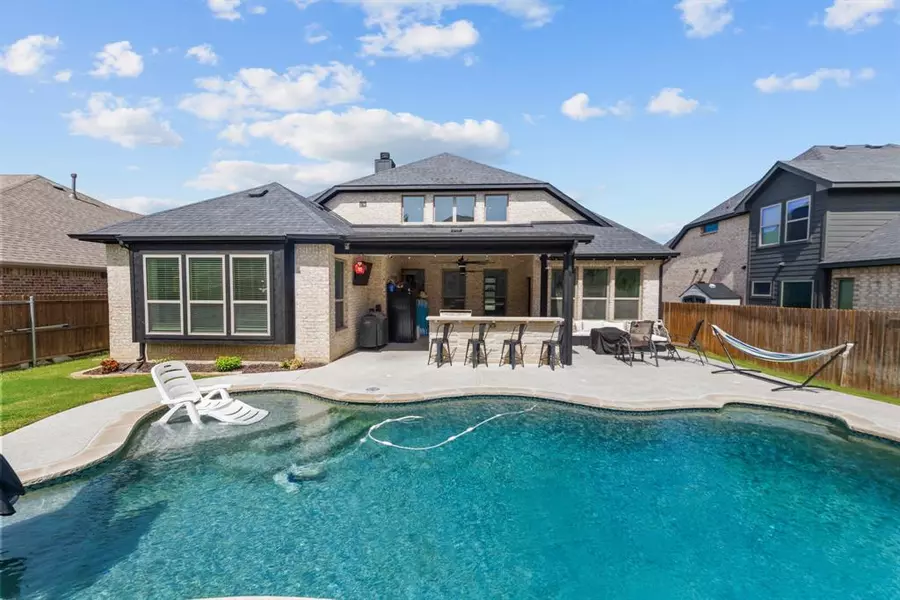 6904 Intrepid Drive, Fort Worth, TX 76179