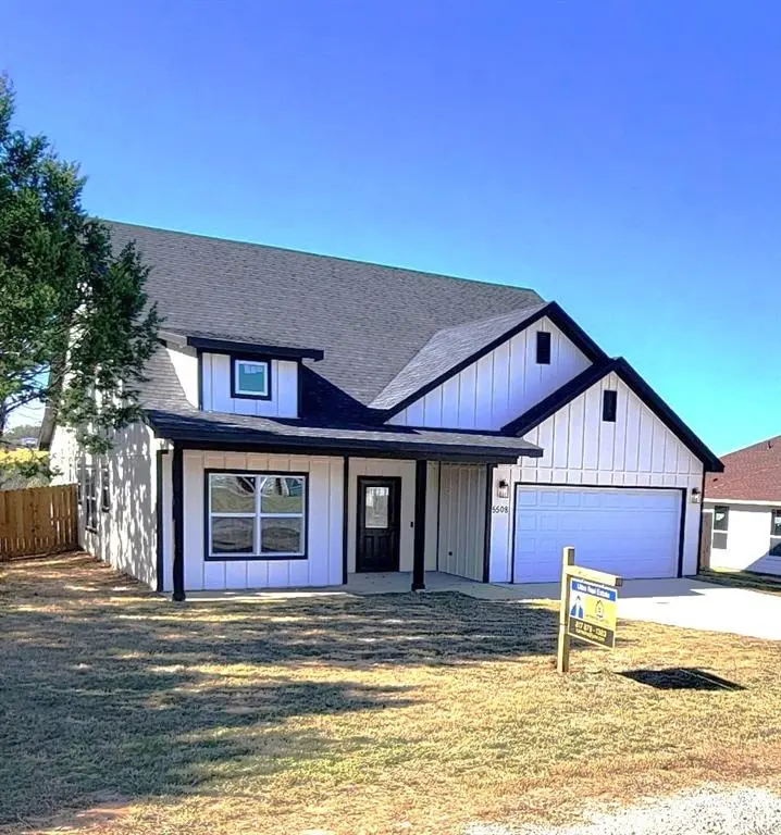 Granbury, TX 76048,5508 Firewood Trail