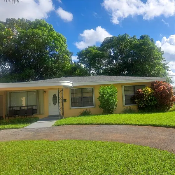 880 Wyoming Ave, Fort Lauderdale, FL 33312