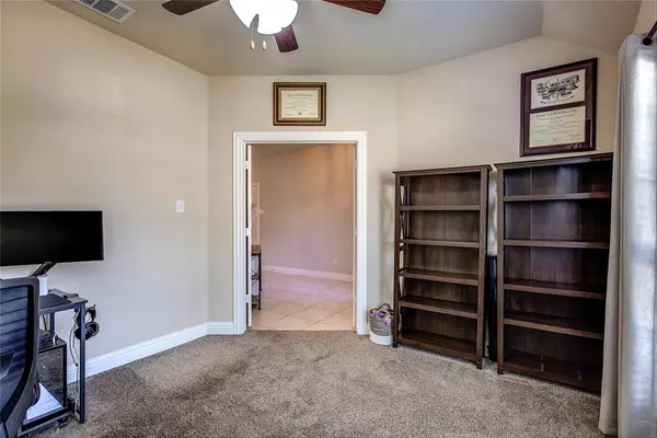 Celina, TX 75009,945 Bluebird Way