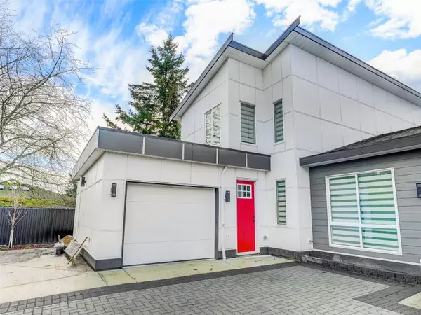 Central Saanich, BC V8M 1H4,1171 Stelly's Cross Rd #3