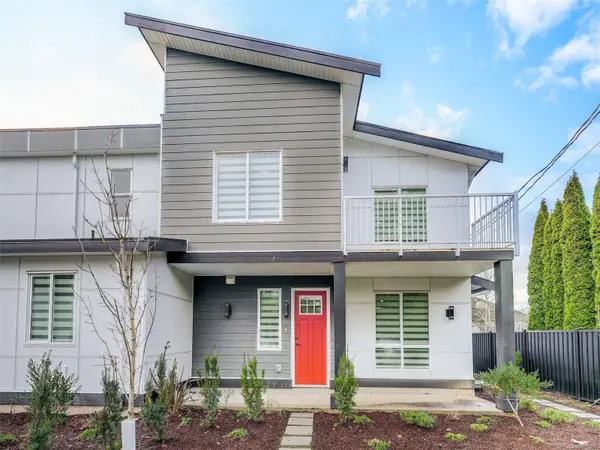 Central Saanich, BC V8M 1H4,1171 Stelly's Cross Rd #3