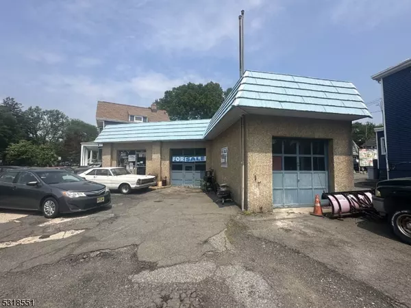 South Orange Village Twp., NJ 07079,401 Irvington Ave